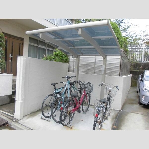 シャルム清澄白河 駐輪場