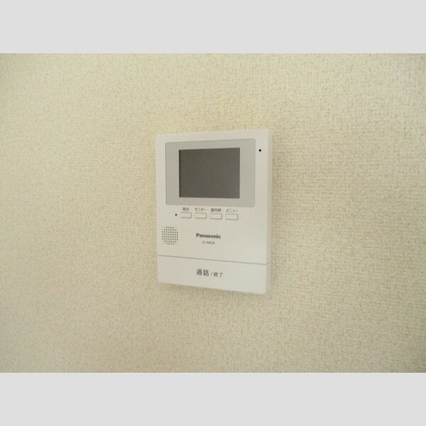 半田コーポA棟B棟A-2号室 モニタ付きインターホン