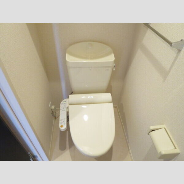 シエロ　B トイレ　温水洗浄便座