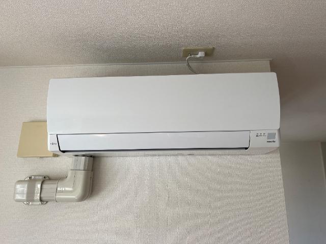 セレーノ　Ｋ＆Ｋ201号室 エアコン