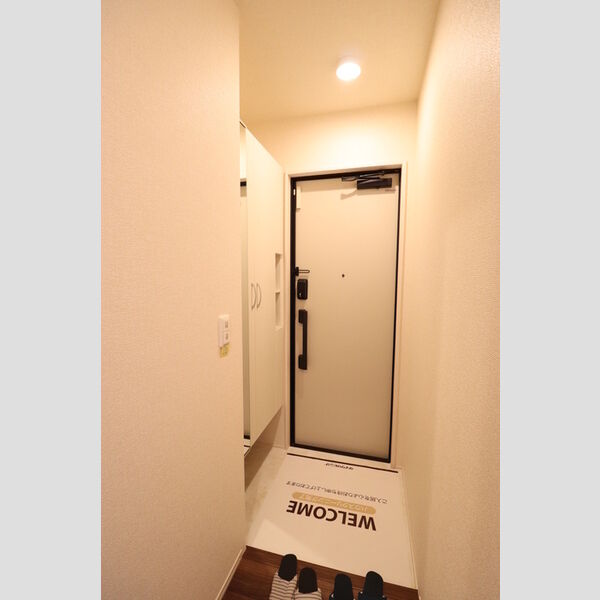 イグレット　1番館 玄関