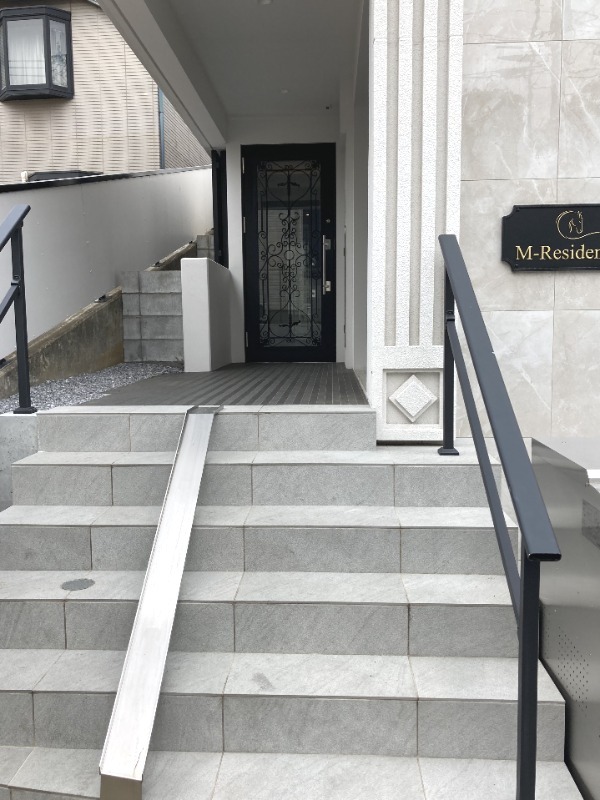 Mレジデンス エントランス