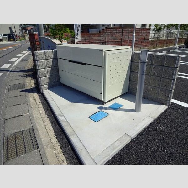 セリナ木更津　B ゴミストッカー