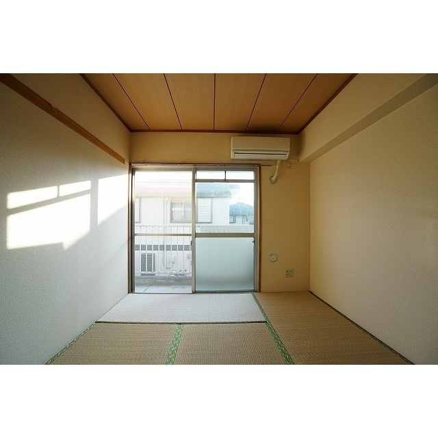 グレース大蔵0202号室 和室