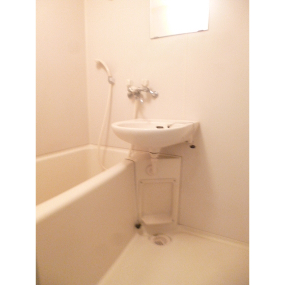 アセンズシティ３1001号室 バス