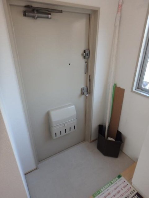 サンサーラ第２吾妻橋5階 玄関