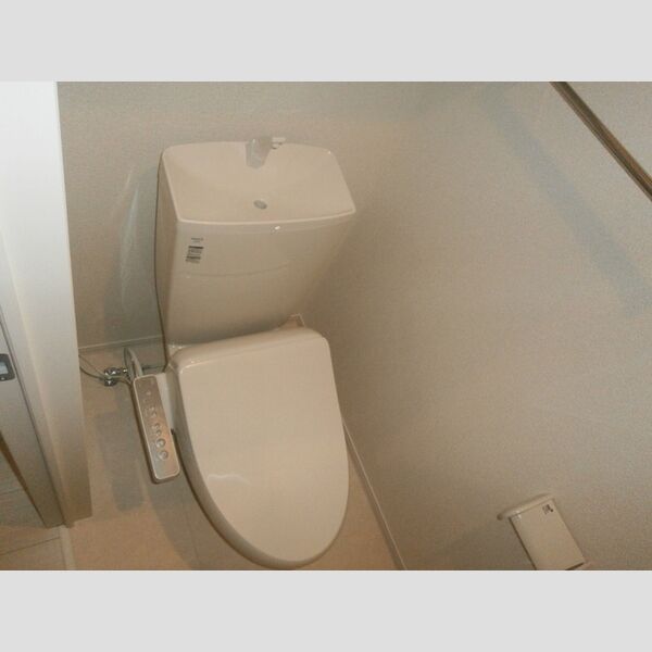 ピノ　イゾラ 温水洗浄暖房便座