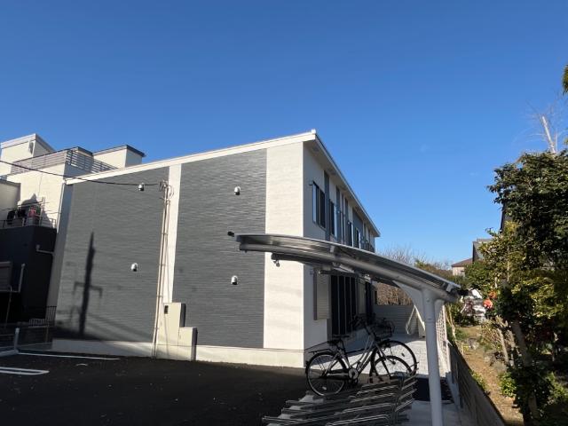 ジェメリ湘南 外観写真（昼）