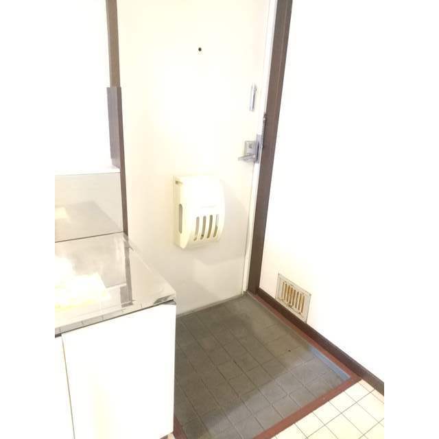 南台ハウス1階 玄関