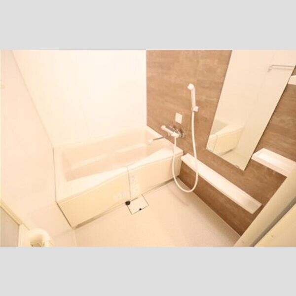 リュージュ602号室 浴室