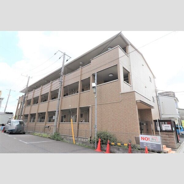 中根ヒルズ102号室 外観