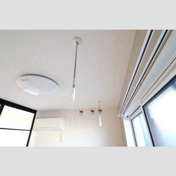 D-PRECIOUS武蔵野305号室 室内物干し