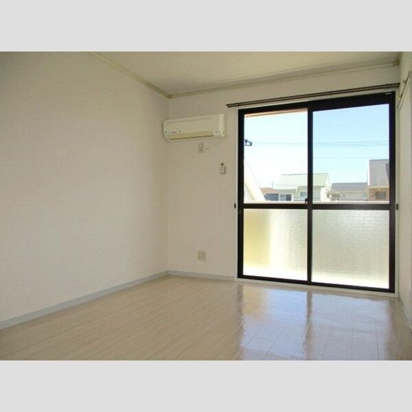 ラークヒルズ　A201号室 洋室