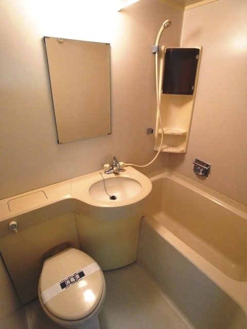 パーク・ノヴァ鶴見2階 お風呂