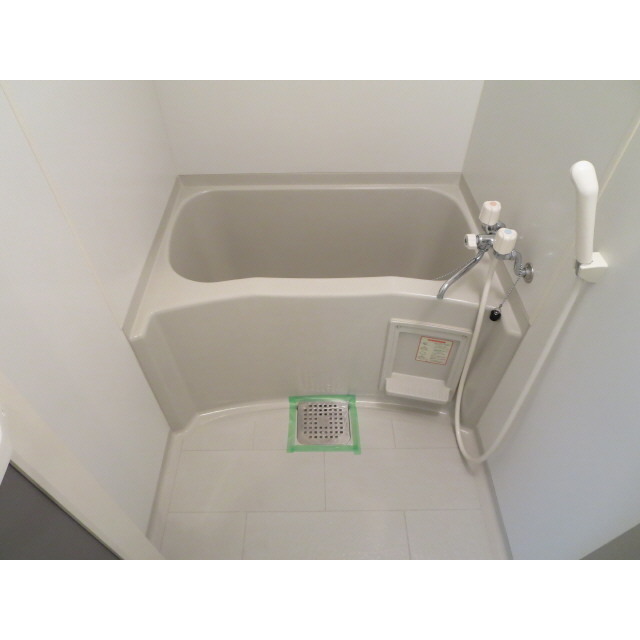 アンプルール フェール Surie106号室 お風呂