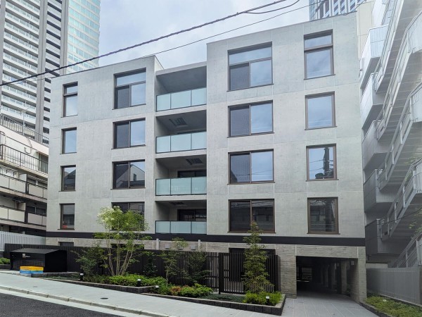 ＥＸＡＭ　ＡＫＡＳＡＫＡ4階 外観