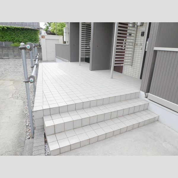 メゾン シャトル アプローチ