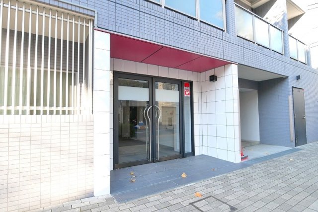 ＡＲＴＥＳＳＩＭＯ　ＬＩＮＫ　ＲＯＳＳＯ2階 外観