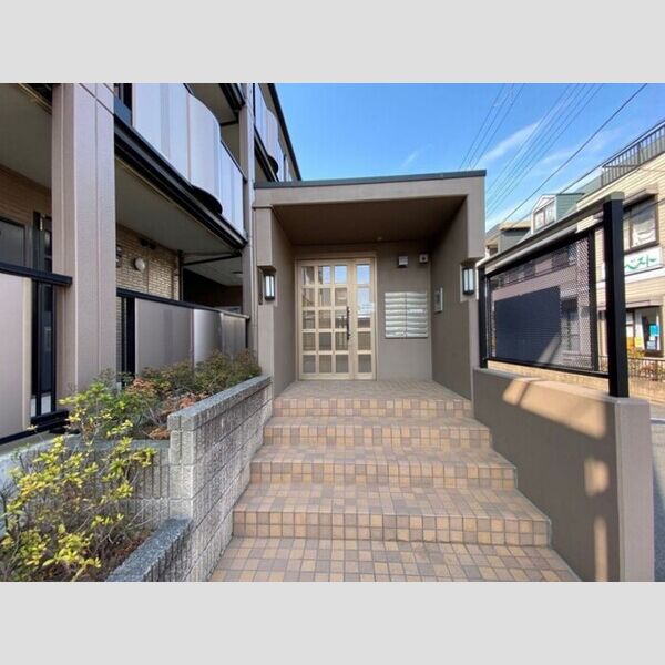 アベニューサイド本郷 エントランス外