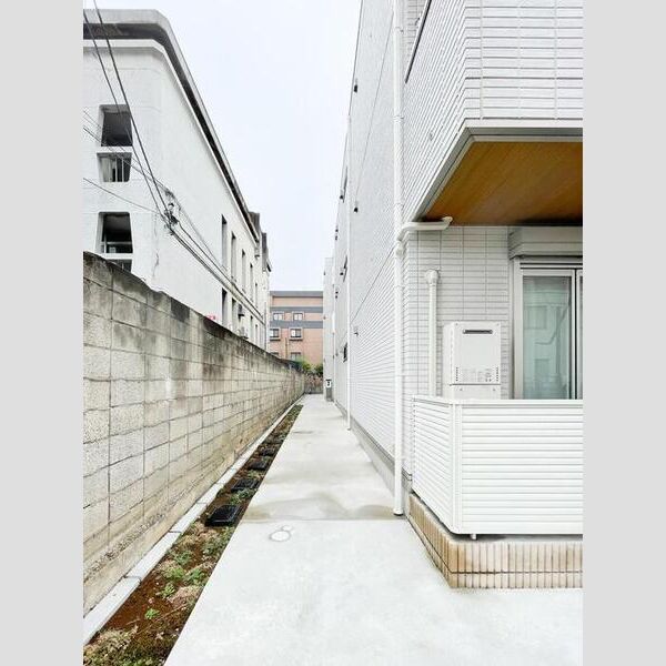 アヴァンスお花茶屋 エントランス