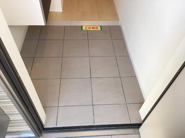 オリビエⅡ202号室 玄関