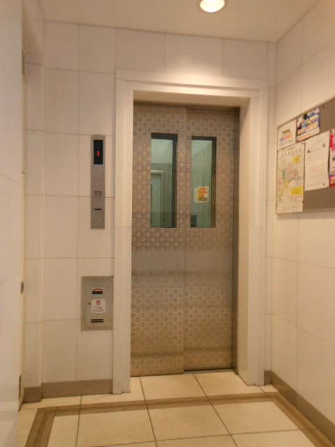 ガラ・ステージ南大塚（巣鴨駅）5階 エレベーターホール