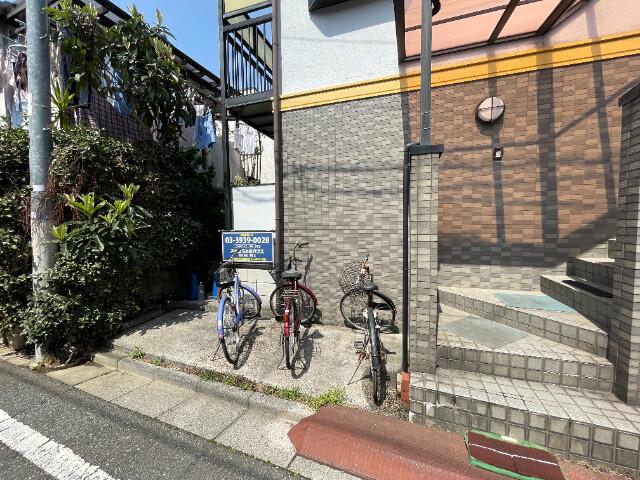 サンフラワー1階 駐輪場