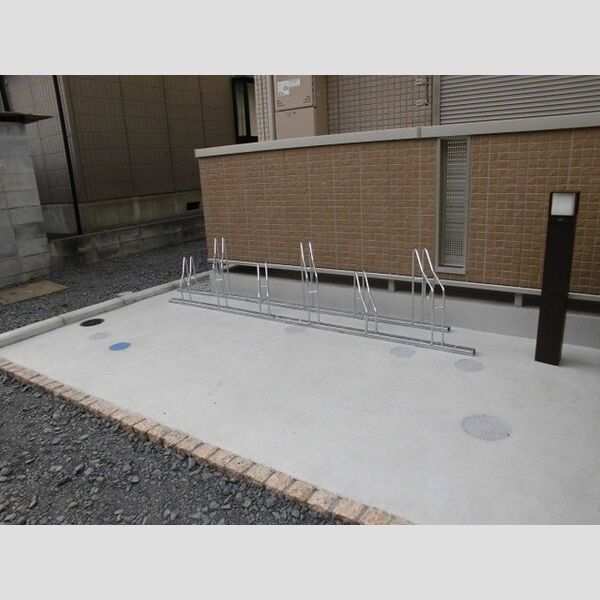 プリムヴェール　十八番館 駐輪スペース