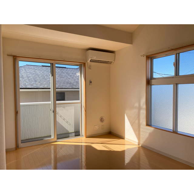 ブォナフォルトゥーナ 洋室