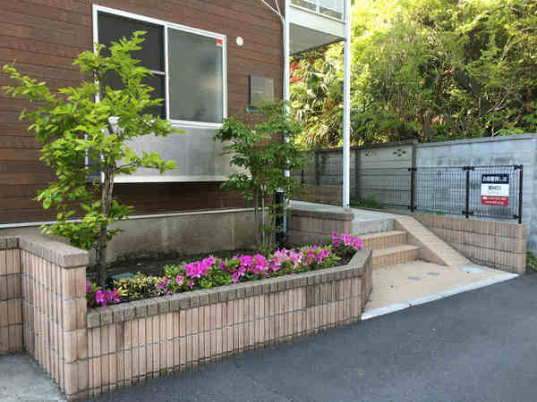 リブリ・プランタン エントランス