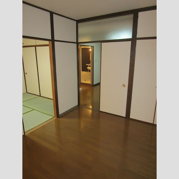 パーク・サイド杉浦　2205号室 洋室