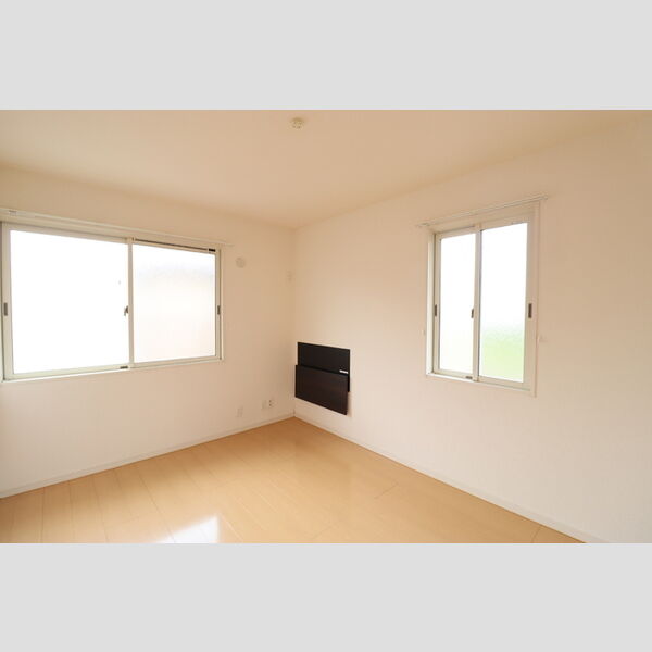 ランコントル成田203号室 洋室