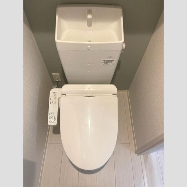 アヴァンス東大泉A303号室 トイレ