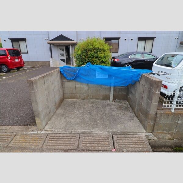 グリーンパークマルオカ307号室 ゴミ置き場