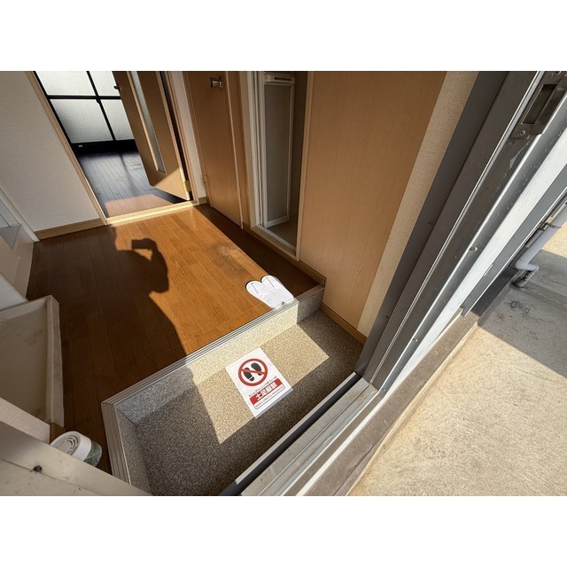 OYUMI102号室 玄関