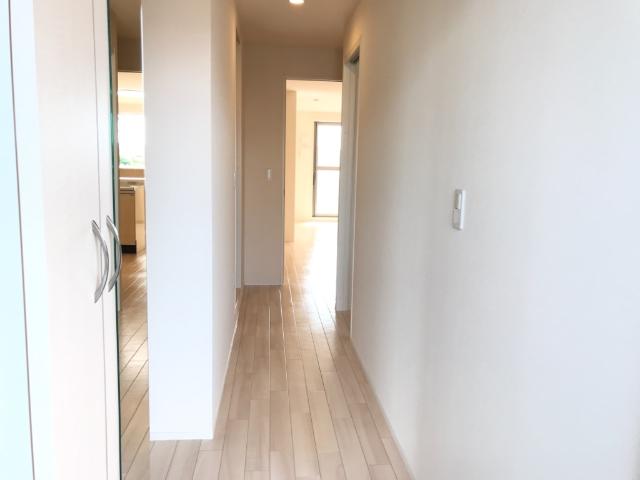 メゾンアイリス202号室 玄関