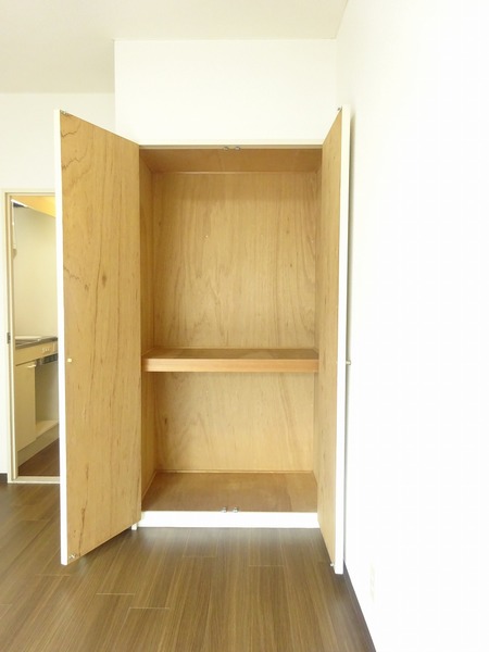 イクス墨田202号室 収納