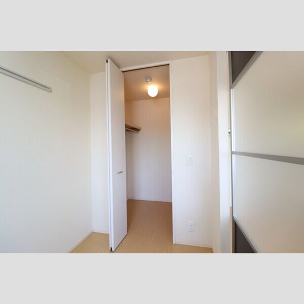 FOREST　WIND106号室 ウォークインクローゼット