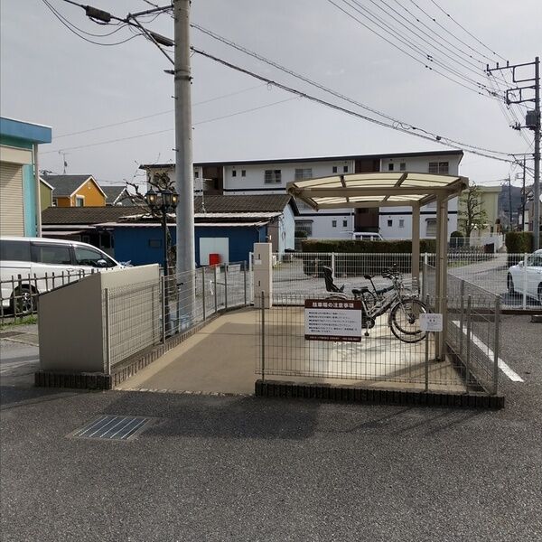 クラインベルク 駐輪場