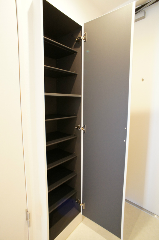 リブリ・オブリガーダ 収納