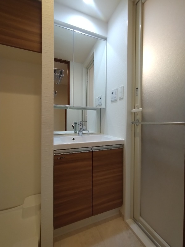 クレイシア板橋本町6階 洗面