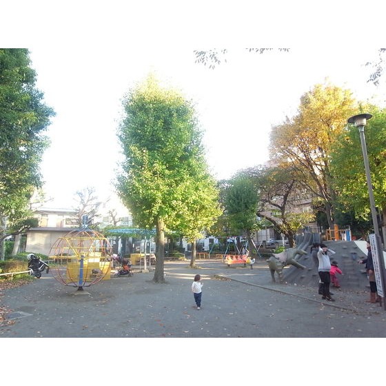 メゾンヌーヴェル 公園