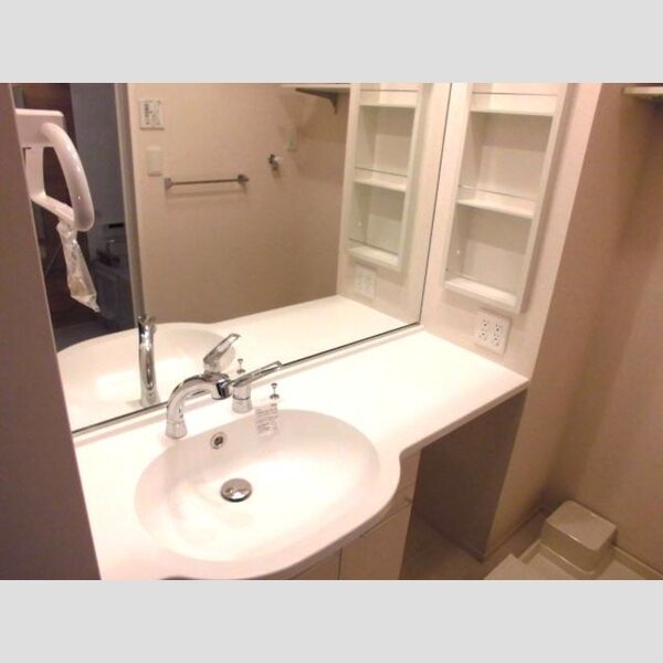 ジョーヌエトワール 洗髪洗面化粧台