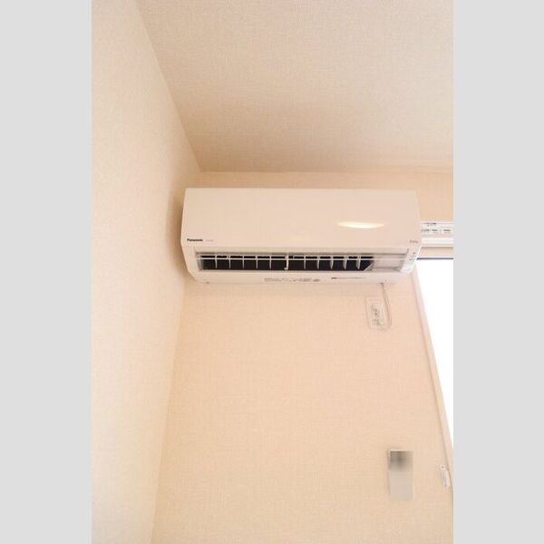 ユーポールスター102号室 エアコン2基