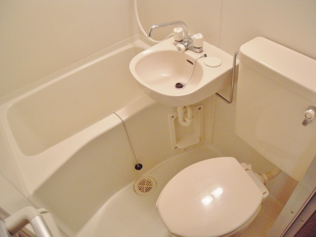 アーバンスクエア東大前Ⅱ0106号室 お風呂