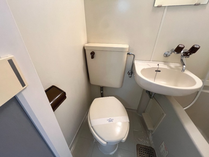 コリーヌ・F2階 トイレ