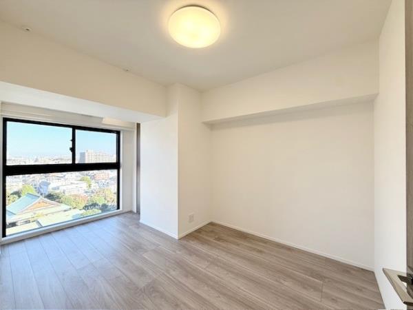 エレミ本蓮沼14階 リビング