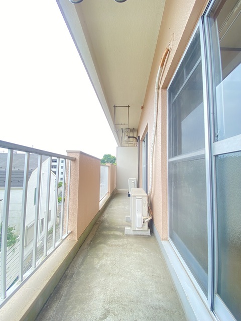 レジデンス三彰 バルコニー