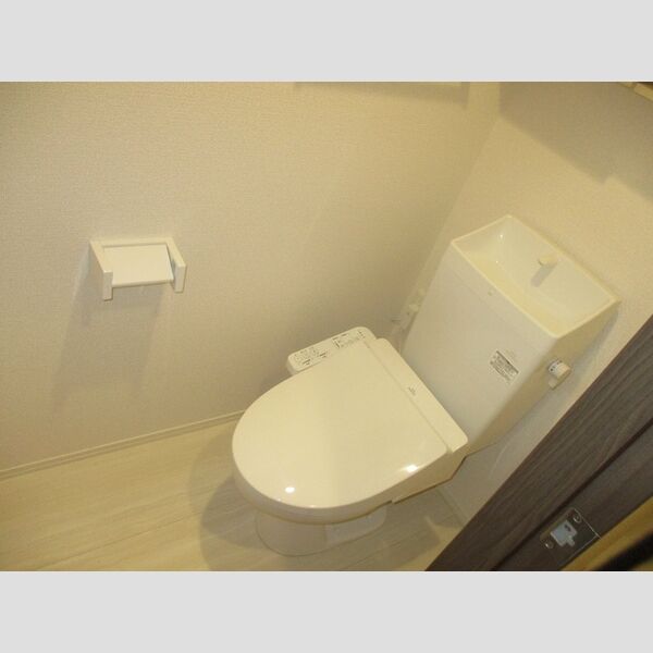 D-ROOM都賀2丁目ⅡーB棟 トイレ