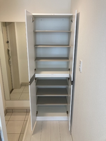 ピアコートＴＭ東伏見弐番館1階 収納